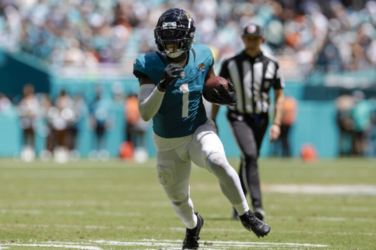 NFL GPP - Travis Etienne