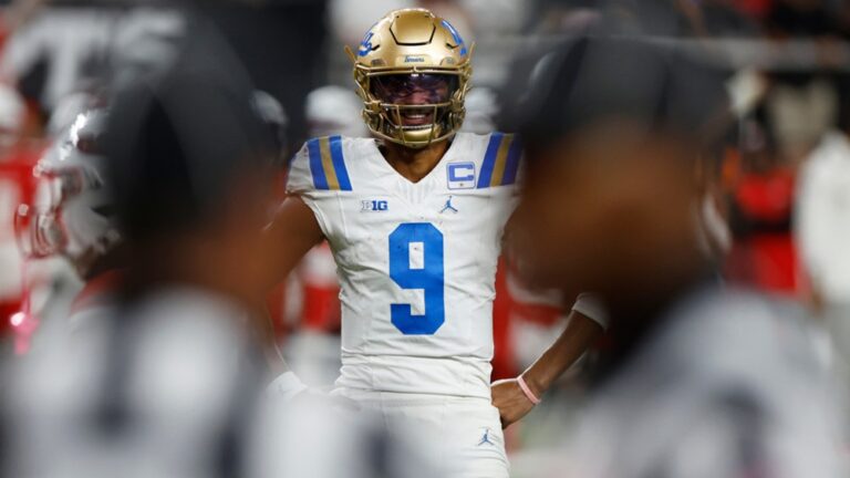 CFB DFS - UCLA QB Nico Iamaleava