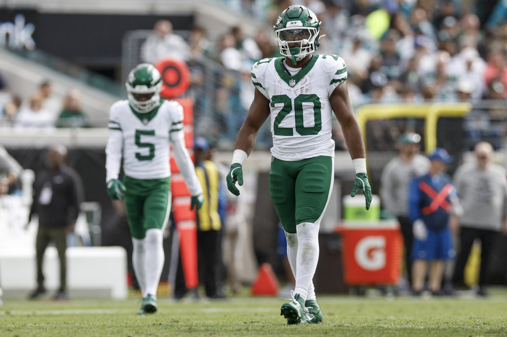 NFL DFS - Breece Hall and Garrett Wilson