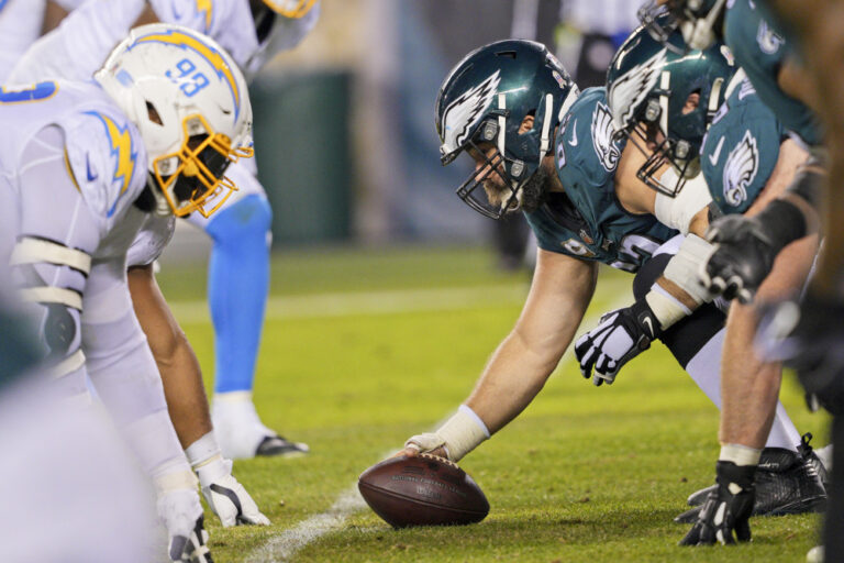 Chargers vs Eagles
